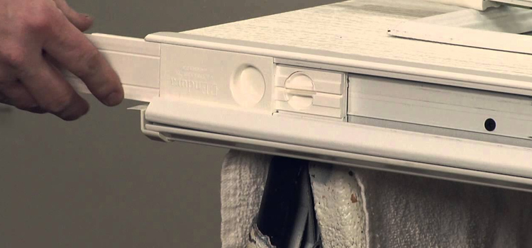 aluminum storefront door repair St. Petersburg